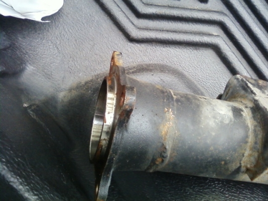 ขายเสื้อเพลา วีโก้ สภาพ ดี vigo champ 2500 ราคา 2000 บาท