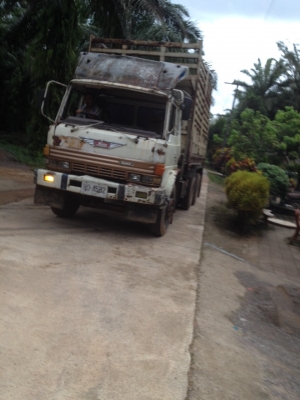 ขายสิบล้อดั้มf18