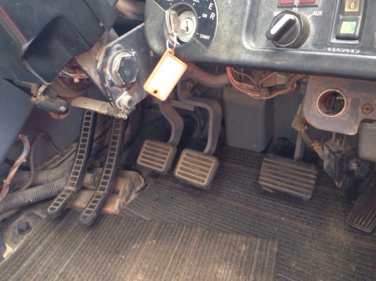 รถเครน 4 ล้อ KOBELCO  / RK 250 - 3  เครน 25 ตัน.  สนใจติดต่อ  081 - 6079515