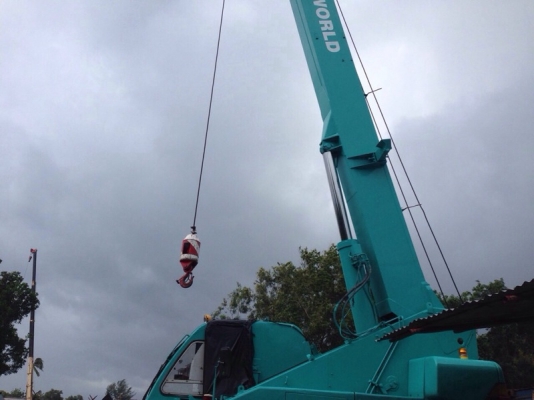 รถเครน 4 ล้อ KOBELCO  / RK 250 - 3  เครน 25 ตัน.  สนใจติดต่อ  081 - 6079515