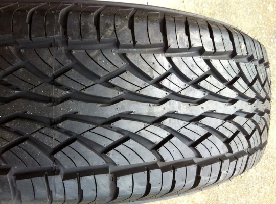 ขายยางใหม่ FALKEN ZIEX  S/TZ04 ขนาด 265 65 r18