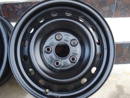 ขายล้อกะทะขอบ 15 5รู  114.3  1คู่