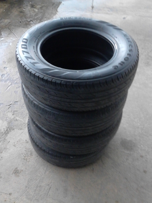 205/65R15 Firestone TZ700 ชุด 4 เส้น  TEL.081-427-3941