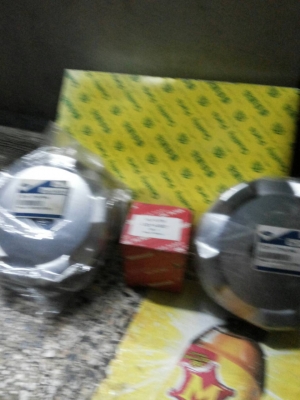 อะไหล่ฟอร์ดเอสเคปดุมล้อกลองเครื่องกรองอากาศ 5000 ซิงใหม่เบรคห้าวครับ