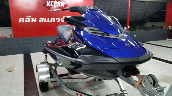 ขายด่วน YAMAHA FX CURISER 2014 280HP เรือวิ่ง20ชั่วโมง แถมเทลเลอร์ใหม่ ผ้าคลุมyamaha แท้ เสื้อชูชีพ jet pilot ซื้อมารวมทั้งหมด 660,000  ขายเพียง 550,000  ด่วนนะครับ