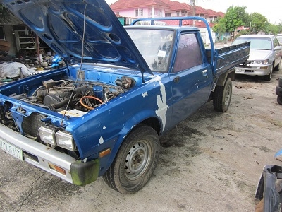 เครื่องดีเซล กะบะเปิด 3 ทางidline Kronyut เครื่องดีเซล กะบะเปิด 3 ทางidline Kronyut