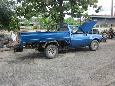 เครื่องดีเซล กะบะเปิด 3 ทางidline Kronyut เครื่องดีเซล กะบะเปิด 3 ทางidline Kronyut