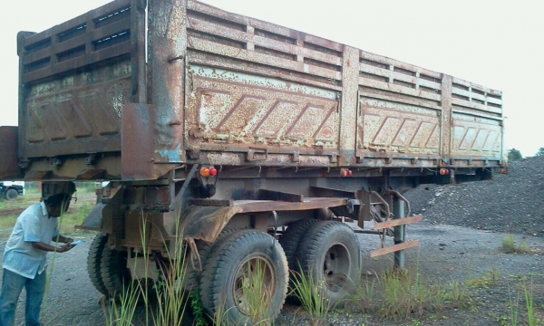 หางเทเลอร์เซมิคดั้ม2คาน ของSMM สามมิตร ยาว8ม. ยางสวยดี...