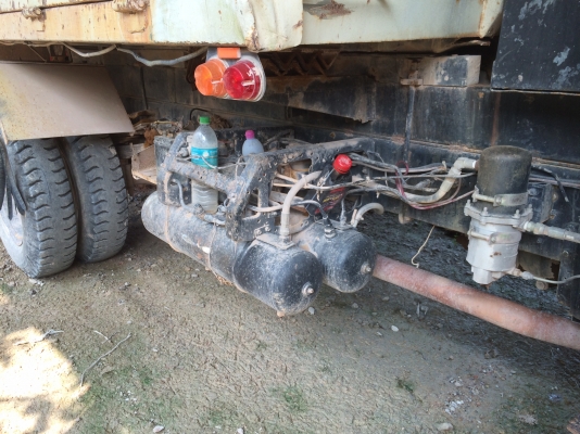 (มี2รายการ)ขายแยกหรือเหมา อ่านรายละเอียดได้..6ล้อ195แรงยาง900กับรถไถรุ่นM5000..เล่มทะเบียนพร้อมทั้ง2 รถห้างแท้....รถบ้าน