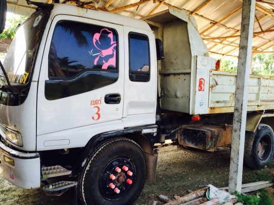 (มี2รายการ)ขายแยกหรือเหมา อ่านรายละเอียดได้..6ล้อ195แรงยาง900กับรถไถรุ่นM5000..เล่มทะเบียนพร้อมทั้ง2 รถห้างแท้....รถบ้าน