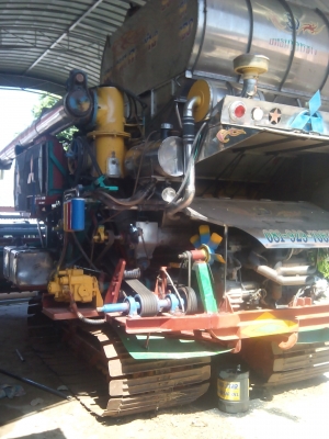 ขายรถเกี่ยวข้าว ยุทธนาการชาง อุ้ม 2.8 ตัน  ปี 54  เครื่อง 210 เทอร์โบตัวเดิน 12 ปั้มไดกิ้น 23