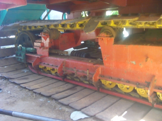 ขายรถเกี่ยวข้าว ยุทธนาการชาง อุ้ม 2.8 ตัน  ปี 54  เครื่อง 210 เทอร์โบตัวเดิน 12 ปั้มไดกิ้น 23