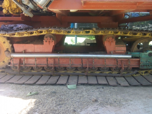 ขายรถเกี่ยวข้าว ยุทธนาการชาง อุ้ม 2.8 ตัน  ปี 54  เครื่อง 210 เทอร์โบตัวเดิน 12 ปั้มไดกิ้น 23