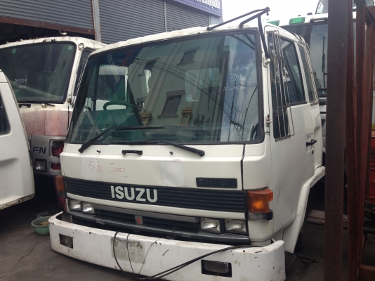 ขายหัวเก๋งอีซูซุ ร็อกกี้ สภาพสวย อุปกรณ์ครบ