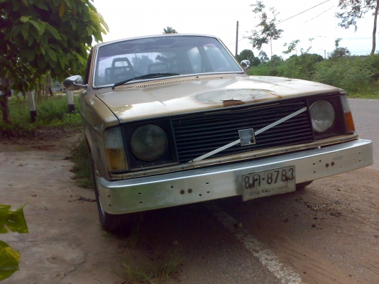 วอลโว่ 244 GL เดิม ติด LPG ราคามอไซค์ครับ