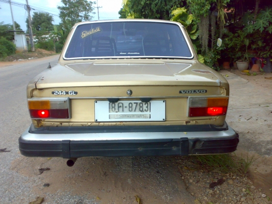 วอลโว่ 244 GL เดิม ติด LPG ราคามอไซค์ครับ