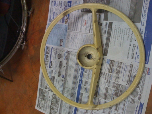 วงพวงมาลัย เบนซ์ท้ายมน ดุมเล็ก