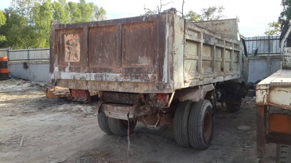 HINO  KM777 เครื่องWO4D เครื่อง117แรง  ดั้ม