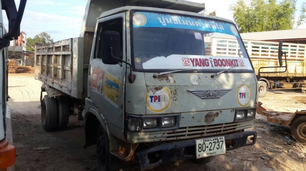 HINO  KM777 เครื่องWO4D เครื่อง117แรง  ดั้ม