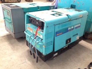 เครื่องเชื่อม Denyo DLW-300SDK #5479304 Welder (มีล้อ) สนใจโทร. 080-6565422 (หนิง)