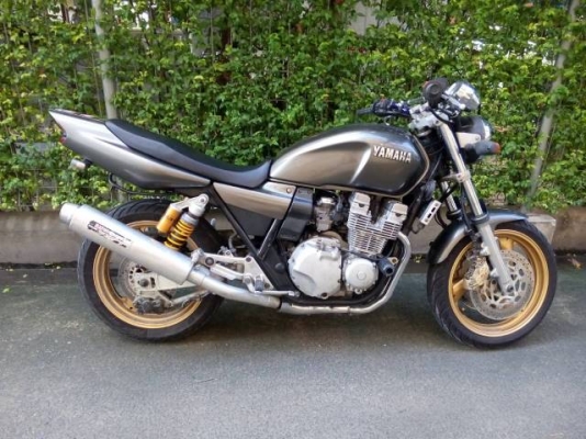 โอ บางนา จัดโปรโมชั่นคืนกำไรให้ลูกค้า xjr ปี200ราคา42000 บาท