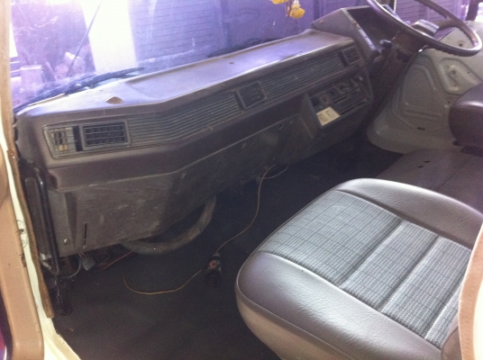 หัวมิตซู FUSO ทำสีใหม่ อุปกรณ์ครบ สภาพพร้อมใช้งานทันที หัวมิตซู FUSO ทำสีใหม่ อุปกรณ์ครบ สภาพพร้อมใช้งานทันที