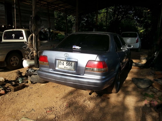 Toyota corolla เกียรธรรมดา ติด lpg เอกสารพ้อมโอน