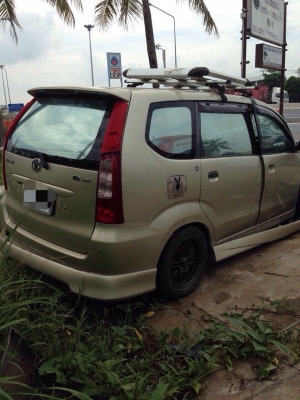 โตโยต้าavnzaเครื่อง1300 ปี04 เกียร์ธรรมดา โอนลอยบุคคล หรือ แยกขายอะไหล่ทุกส่วน