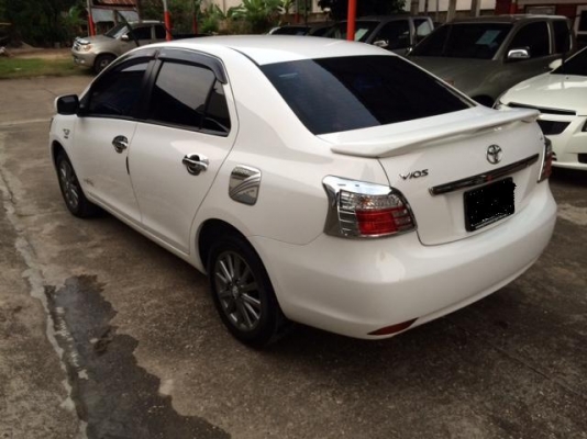 TOYOTA Vios M/T 2010 E