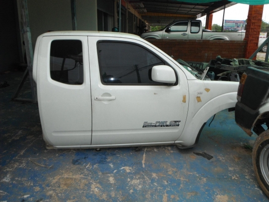 แยกขายอะไหล่ nissan navara ปี 2010 ทั้งคัน แยกขายอะไหล่ nissan navara ปี 2010 ทั้งคัน