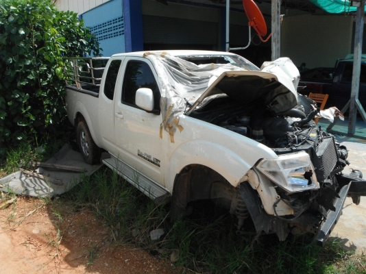 แยกขายอะไหล่ nissan navara ปี 2010 ทั้งคัน แยกขายอะไหล่ nissan navara ปี 2010 ทั้งคัน