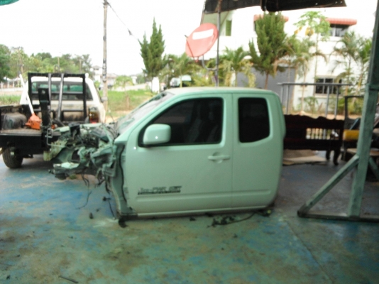 แยกขายอะไหล่ nissan navara ปี 2010 ทั้งคัน แยกขายอะไหล่ nissan navara ปี 2010 ทั้งคัน