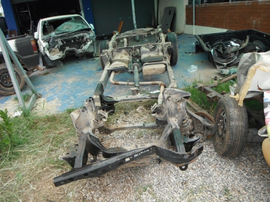 แยกขายอะไหล่ nissan navara ปี 2010 ทั้งคัน แยกขายอะไหล่ nissan navara ปี 2010 ทั้งคัน