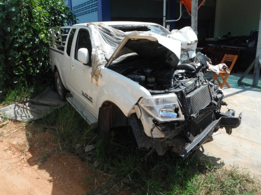 แยกขายอะไหล่ nissan navara ปี 2010 ทั้งคัน แยกขายอะไหล่ nissan navara ปี 2010 ทั้งคัน