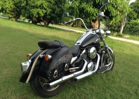 ธารนนทบุรี//ขาย kawasaki vancan400 ปี98 สภาพพร้อมออกทริปซักคันครับ เครื่องสมบูรณ์เดินเบานิ่งๆครับ ระบบไฟสมบูรณ์ใช้ได้ทุกจุด เอกสารอินวอยท์+สรรพสารมิตรแท้ ราคา 73,000 บาท