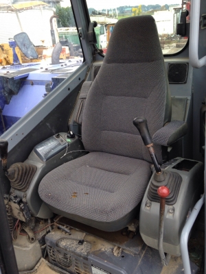 ขาย KOMATSU PC138US-2