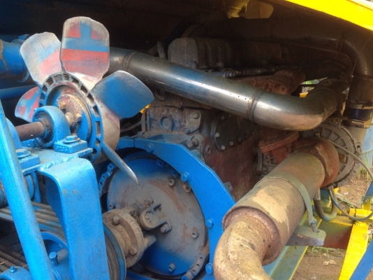 ประกาศขายรถเกี่ยวข้าว สภาพดีพร้อมใช้งาน ปั๊มดี เครื่องแรง 195 turbo สยาม-10HT