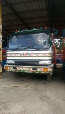 รถบรรทุกแบคโฮ 10 ล้อ 2 เพลา เครื่อง 195 แรง หัวสิง