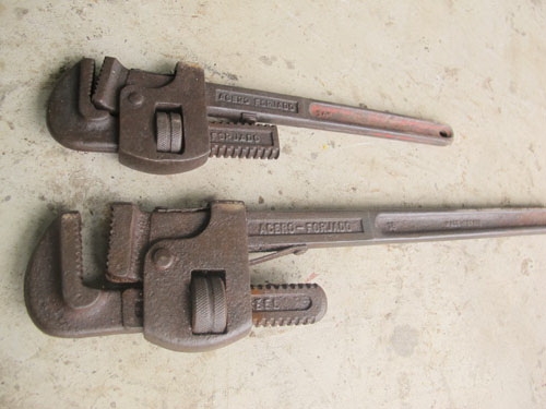 ขายประแจคอม้าตัวใหญ่กับตัวเล็ก ของนอกแท้zubi ทั้งสองตัว