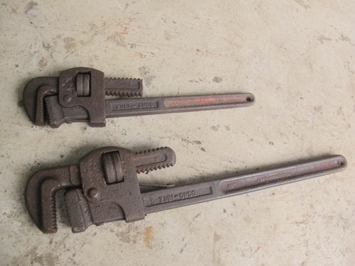 ขายประแจคอม้าตัวใหญ่กับตัวเล็ก ของนอกแท้zubi ทั้งสองตัว