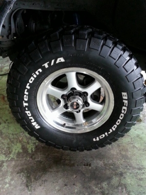 ขาย หรือ แลก มี BF KM2 พร้อมล้อ  สวยๆ เชิญครับ