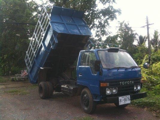 ขายหกล้อดั้ม โตโยต้า เครื่อง 14B 115 แรง