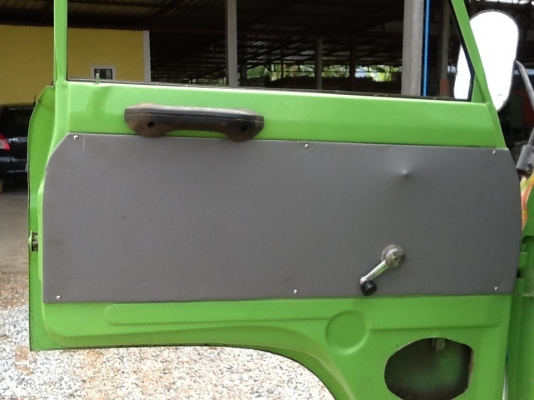 นิสสันคาร์บอน 4ล้อกระบะคาร์โก้น่ารักน่าใช้มาแล้วค่ะ นิสสันคาร์บอน 4ล้อกระบะคาร์โก้น่ารักน่าใช้มาแล้วค่ะ