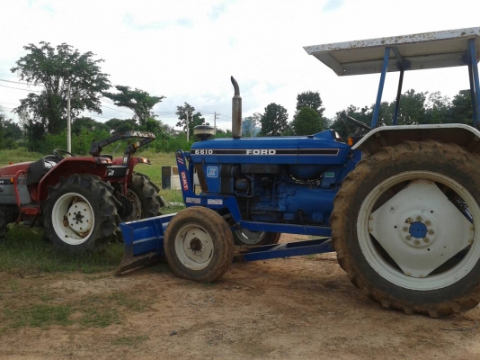 ขาย ford6610 ตัวเต็มๆ นำเข้าใหม่ๆๆ จัดผานดัน และผานเจ็ด มีใบอิยวอยล์