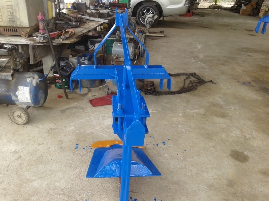 ขายผานขุดมันใส่รถไถนั่งขับขนาด30-47 สวยๆพร้อมใช้งานคับ