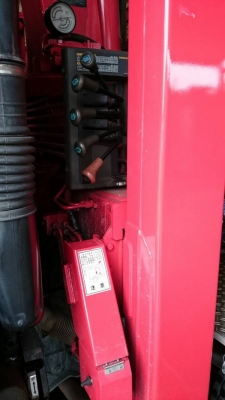 เครน Unic URA504 (4 ตอน) พับฮุ้ก ขายาว พร้อมรีโมท