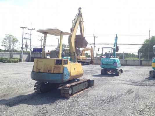 รถขุด KOMATSU PC30-6 Serial NO.12544 แทรคเหล็ก สภาพพร้อมใช้