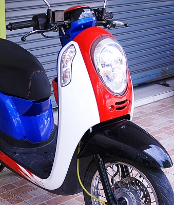 honda สกูปี่ ไอ หัวฉีด สวย ปี 55 honda สกูปี่ ไอ หัวฉีด สวย ปี 55