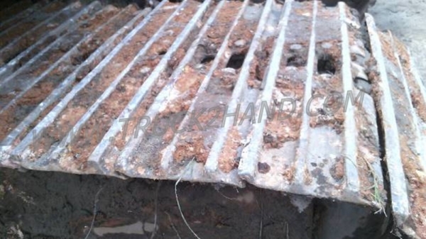 รถแบคโฮ KOMATSU SK200. MARK 3 รถแบคโฮ KOMATSU SK200. MARK 3