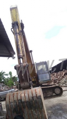 รถแบคโฮ KOMATSU SK200. MARK 3